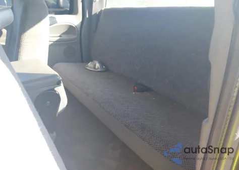 2001 Dodge Ram 1500 St z USA, uszkodzony, nr VIN 3B7HC13Z81M293851